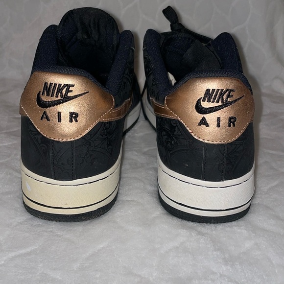 Nike Air Force 1 '07 LV8 Low Black - Picture 3 of 6